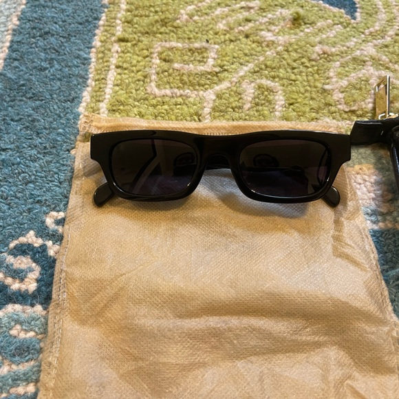 NWOT Anine Bing Otis Sunglasses & case - Picture 10 of 10